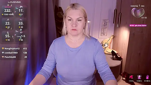 YolandaKiss Live Sex Cams