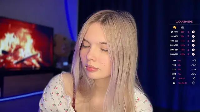 _Wiwiwi_'s Webcam Show