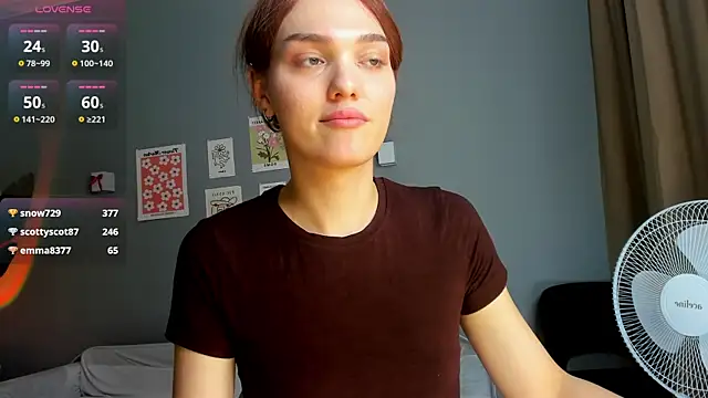 emiliarouds' Webcam Show