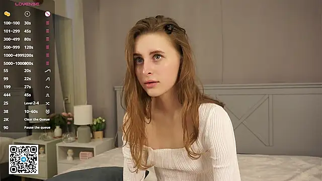 EsmeDainty Live Sex Cams