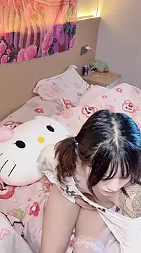 美女momo-2580在线直播