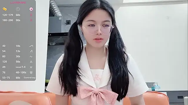 美女nansile-520在线直播