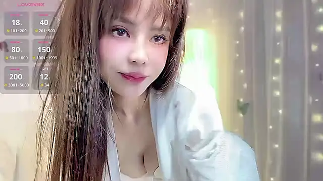 美女Yuette-333在线直播