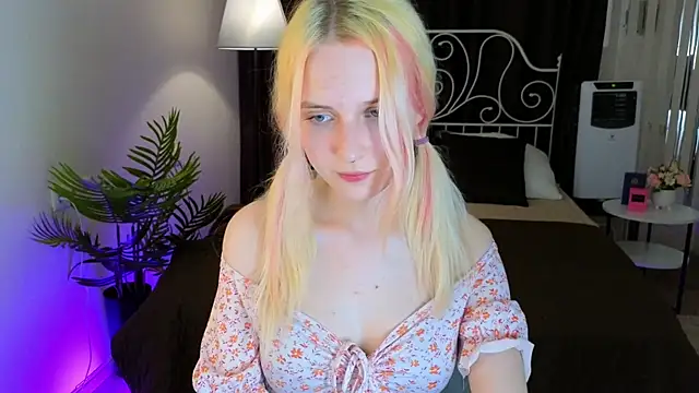 chii_sakura Live Sex Cams