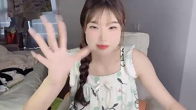 美女Aurora112在线直播