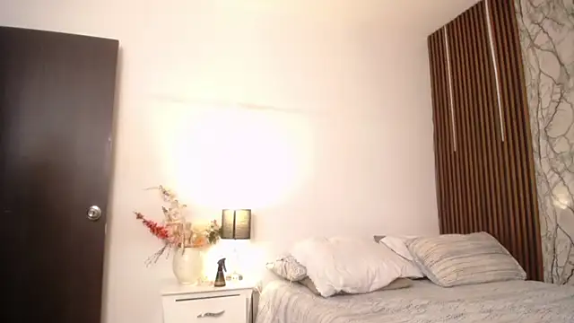 MartinaGuzmann Live Sex Cams