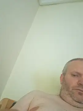 ShyBoy1982's Webcam Show