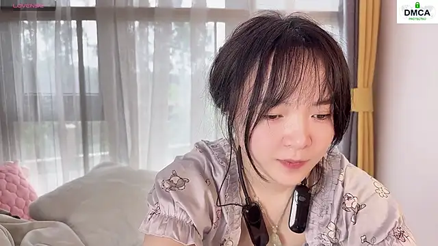 美女Chenjing0在线直播