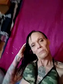 MommyMisfit Show di sesso, in cam, in diretta