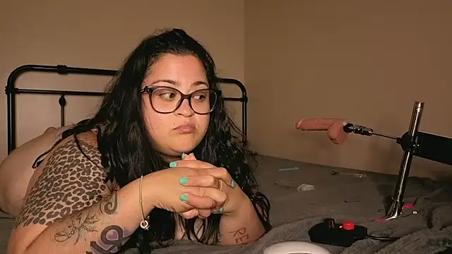 tillymarie34's Live XXX Chat