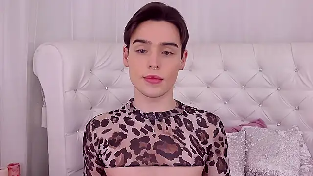 عرض كام RobbyCharming