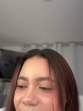 Aryrosee's Live Sex Cam Show