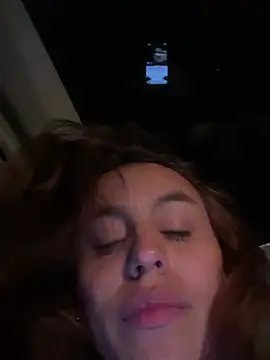 Katee_Jones' Live Sex Cam Show