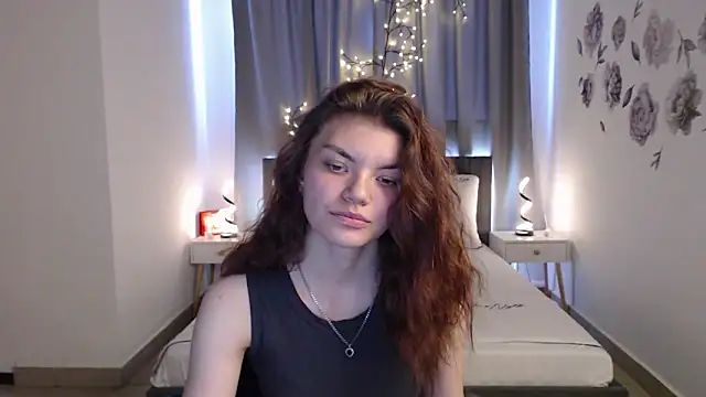 EmilyEight's Webcam Show
