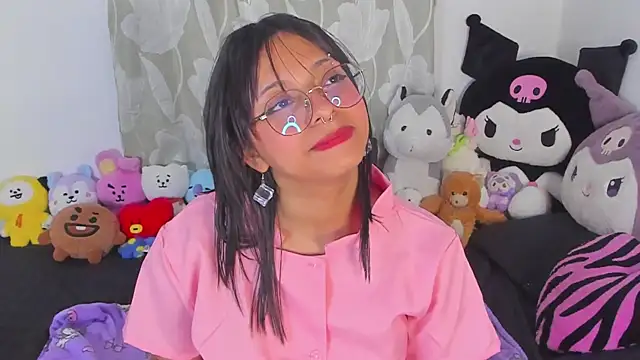 nanaosaki_ Live Sex Cams