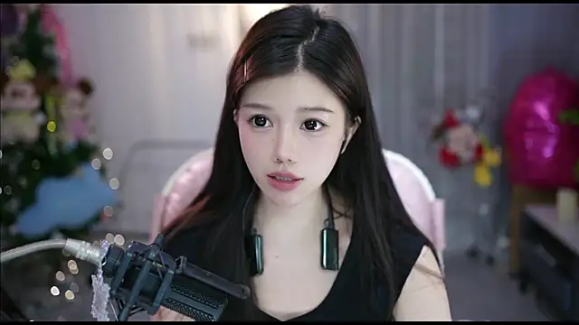 美女MinnieMoney在线直播