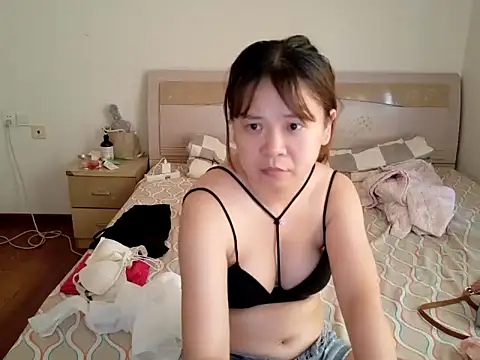 美女huizi521在线直播