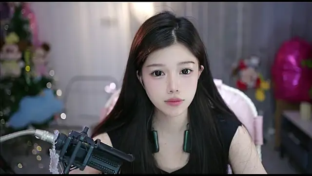 美女MinnieMoney在线直播