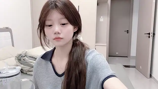美女yang-yang-yang在线直播