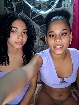 CurlyBitch's Webcam Show