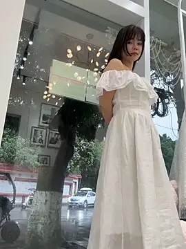 美女miaomijiang在线直播