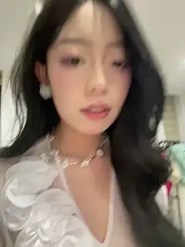美女xiao-e-66在线直播