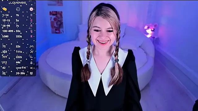 Lil_Amelie's Webcam Show
