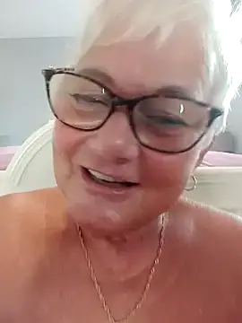 suesinner's Webcam Show