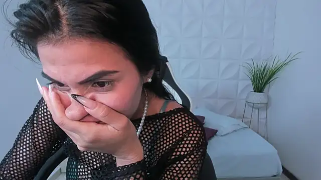 stephanya_ Live Sex Cams