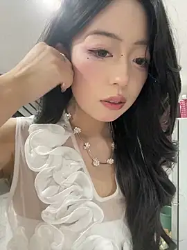 美女xiao-e-66在线直播