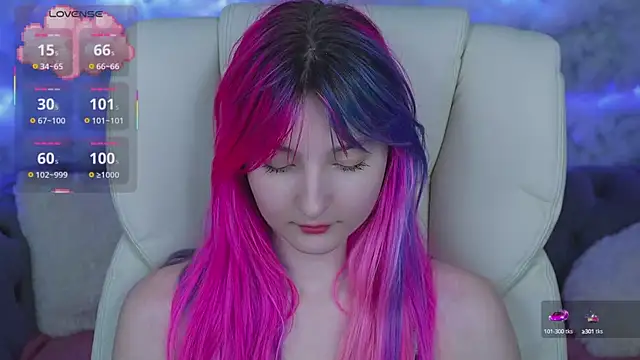 MikkyAoki Live Sex Cams