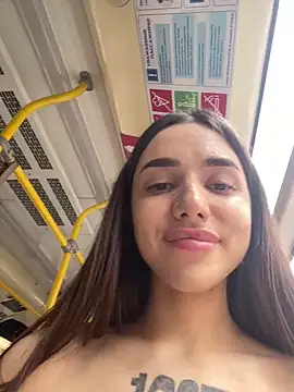 shuggybaby's Webcam Show