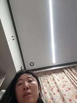 美女xiaomei-11在线直播