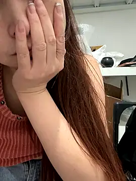 美女Moon170在线直播
