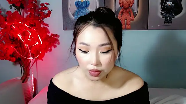 ichiben Show in webcam