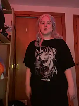 sillygirlb's Webcam Show