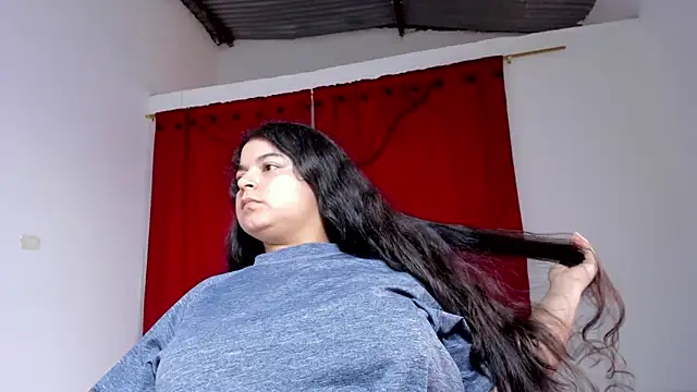 Little_Shaara Live Sex Cams