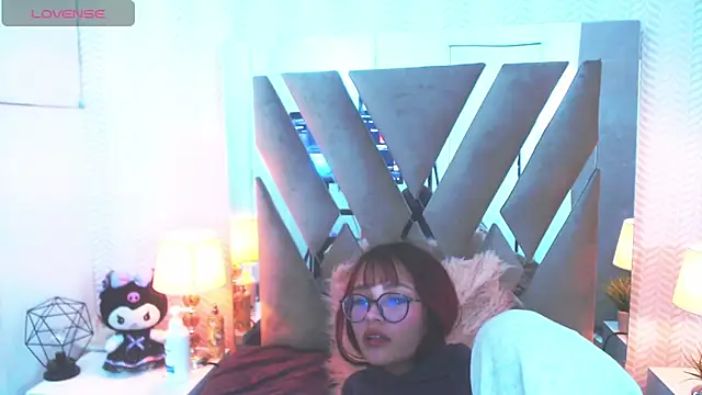 Ravenn_Love Live Sex Cams