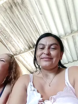 Horny-Mommy-Dirty's Webcam Show