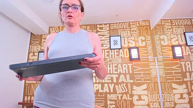VickyMature Live Sex Cams