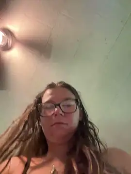 amiralily9's Webcam Show