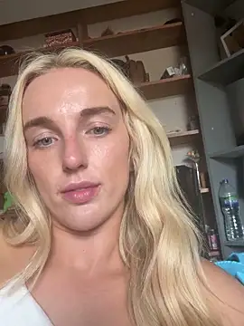 BlondeBombshellAmelia's Webcam Show