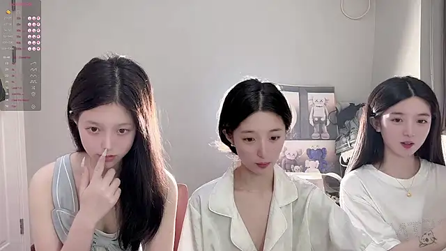 美女UU-1314在线直播