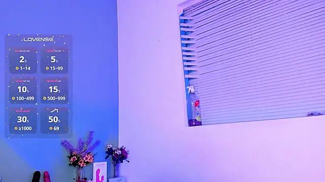 LovelyNickii Live Sex Cams