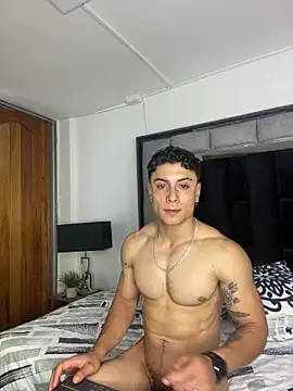 MR_MUSCLE's Webcam Show