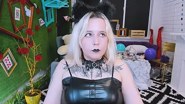 Tollimoll Live Sex Cams