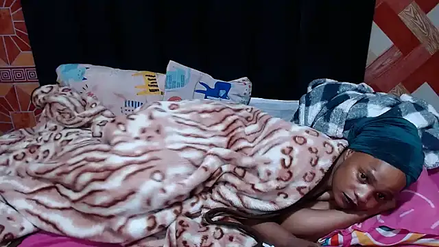 Thickbootykim's Webcam Show