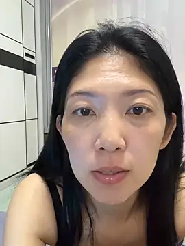 美女xiaoxianerw在线直播