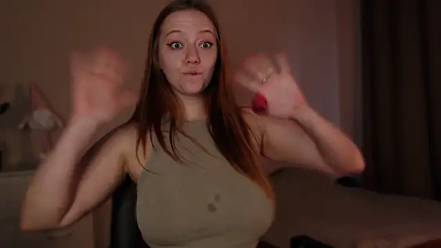 SarahSweetie Live Sex Cams