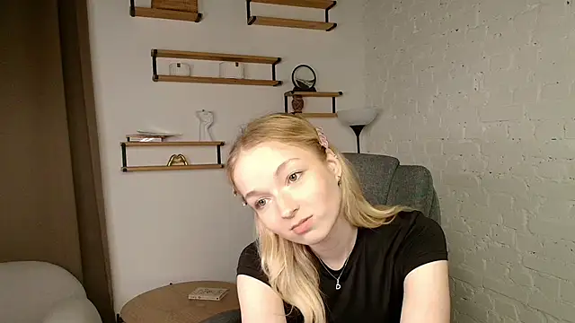 QdiQdiqdi Live Sex Cams